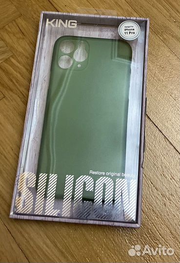 Чехол на iPhone 11 pro новый