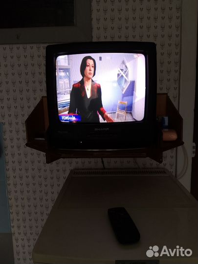Телевизор бу Sharp 32 дюйма