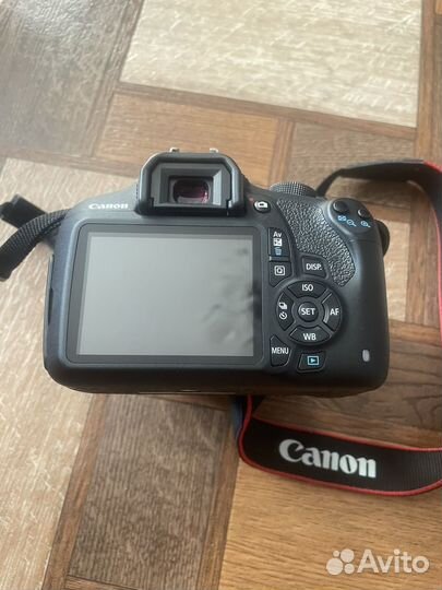 Зеркальный фотоаппарат canon