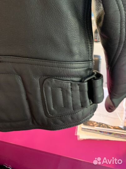 Кожаная куртка для мотоцикла