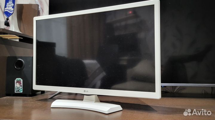 Телевизор LED 24