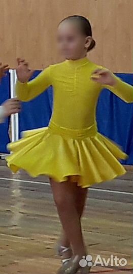 Рейтинговое платье для бальных танцев