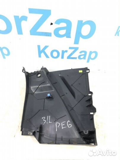 Обшивка багажника левая Peugeot Partner