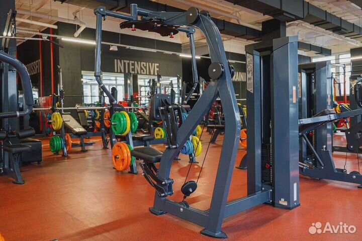 XR124 тренажер для мышц груди, задних дельт X-line