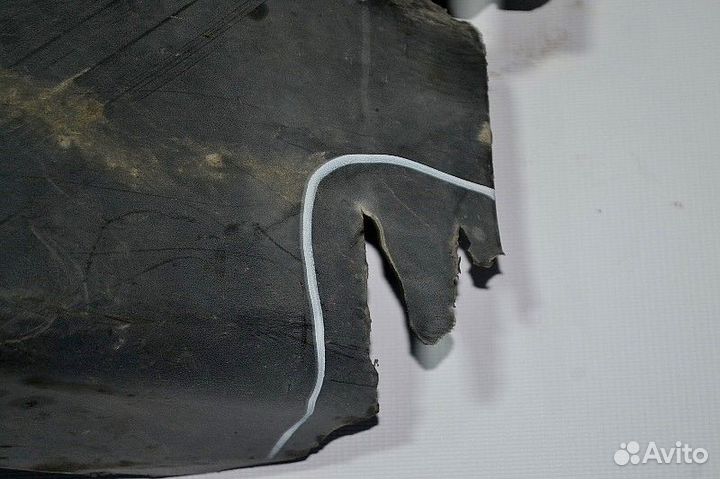 Крыло ведущего моста, верхнее левое volvo FH (01.0