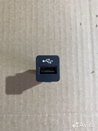 Разьем USB BMW