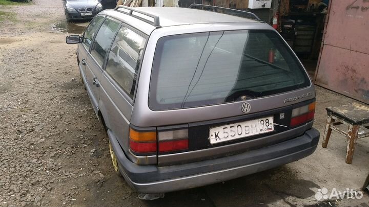 В разборе Пассат Б3 универсал