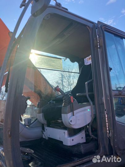 Гусеничный экскаватор Hitachi ZAXIS 240-3, 2008