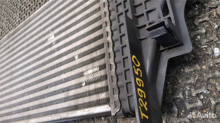 Радиатор интеркулера Mercedes R W251 2005, 2006