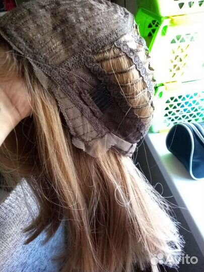 Парик на сетке облегчённый