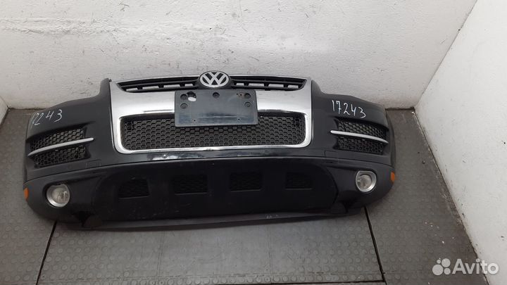 Бампер передний Volkswagen Touareg