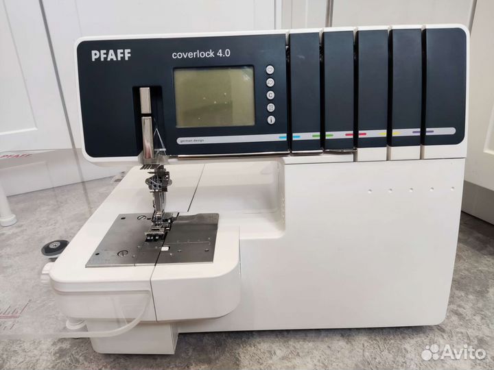 Коверлок Pfaff Coverlock 4.0