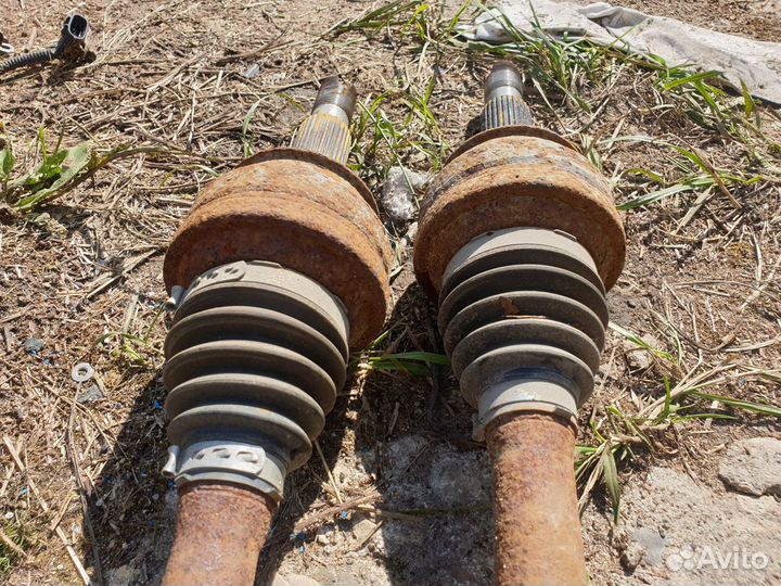 Полуось привод задний левый правый lexus gs300 gs3