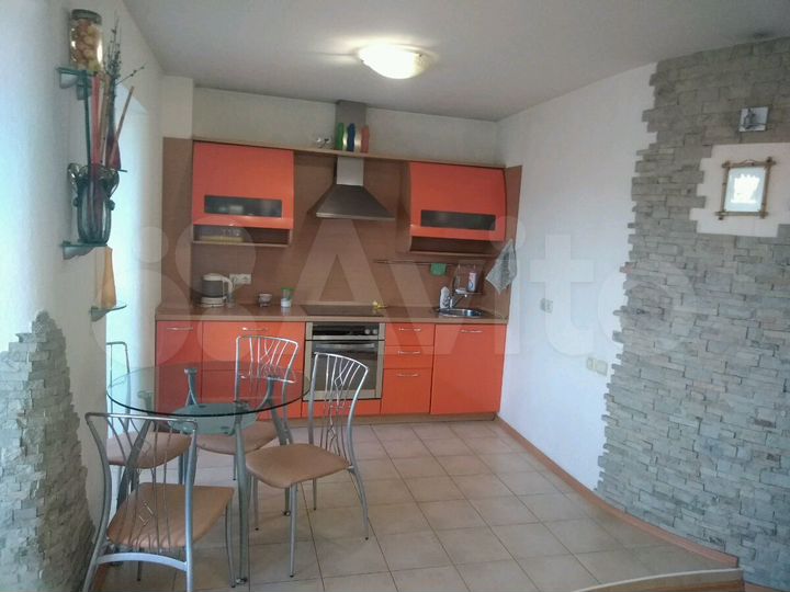 3-к. квартира, 62 м², 2/5 эт.