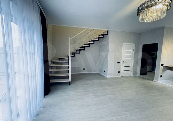 Таунхаус 100 м² на участке 3 сот.