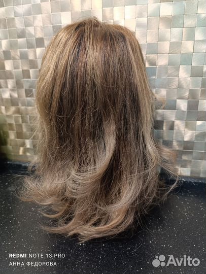 Полусистема на сетке и шапочке парик