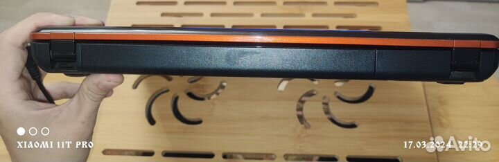 Ноутбук lenovo