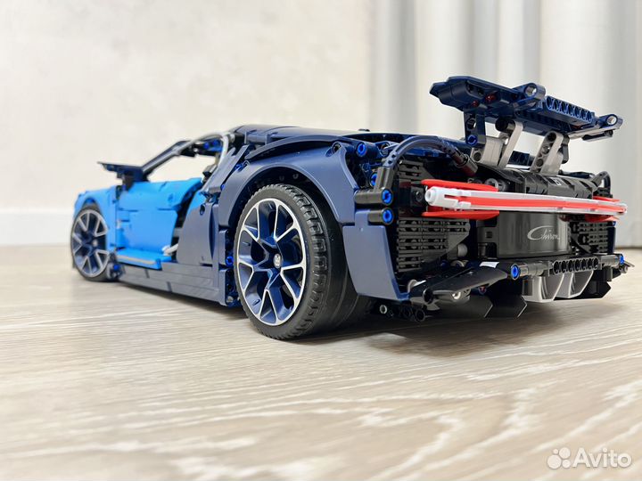 Аналог Lego technic bugatti chiron