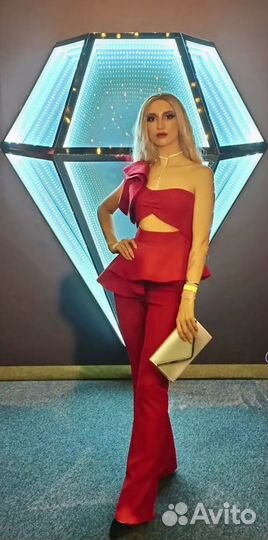 Брючный костюм Lipinskaya Brand