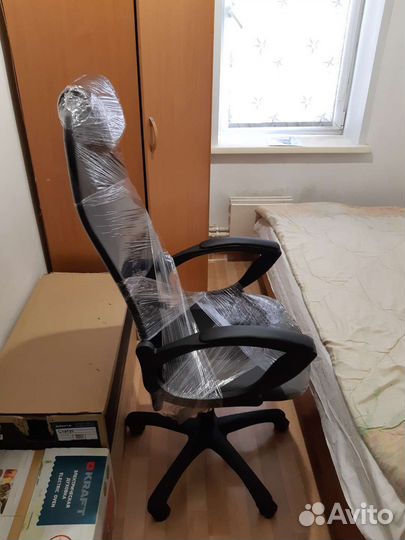 Новое компьютерное кресло