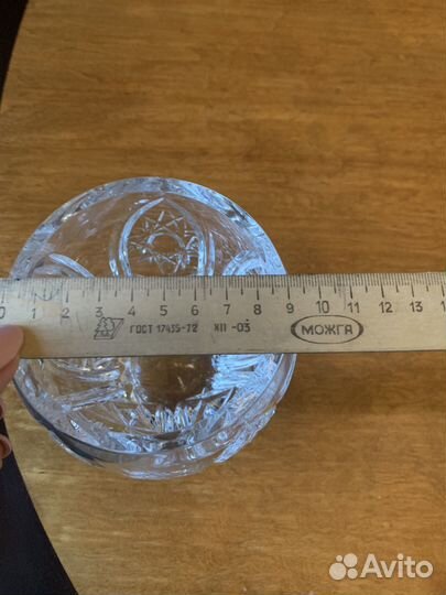 Ваза хрустальная