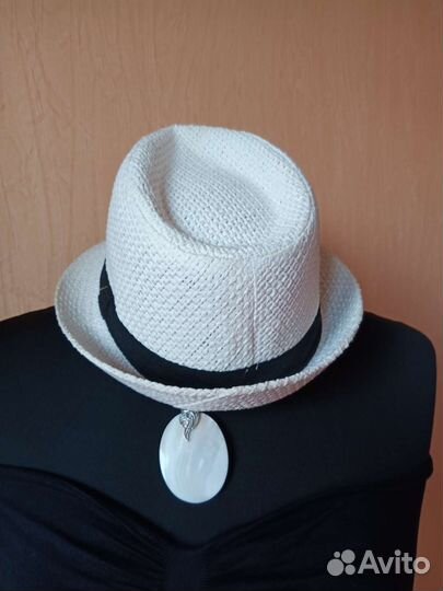 Шляпа летняя белая