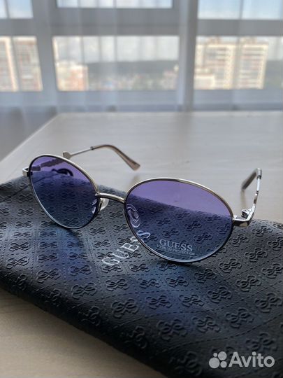 Солнечные очки gucci