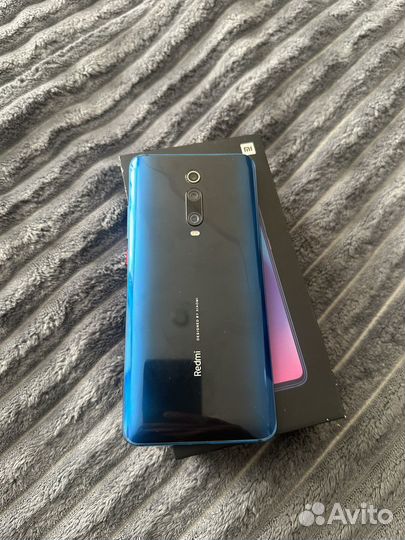 Xiaomi Mi 9T, 6/64 ГБ