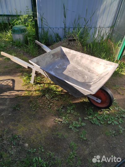 Тачка строительная бу, тележка для перевозки груза