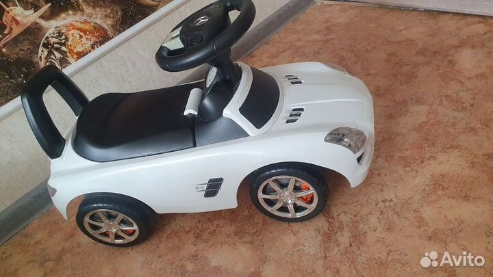 Машинка-каталка