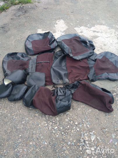 Автомобильные чехлы из экокожи