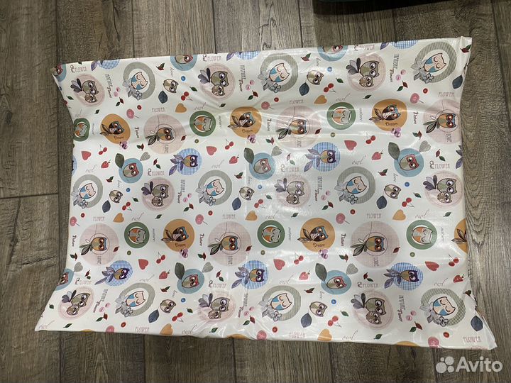 Пеленальная доска на кроватку