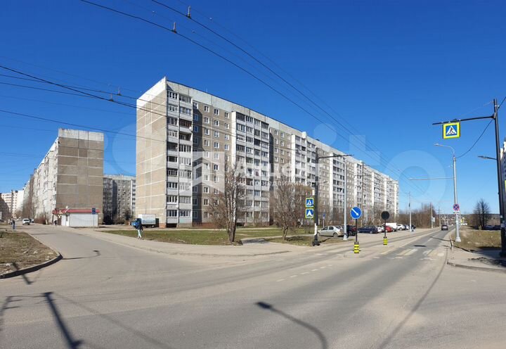 2-к. квартира, 54 м², 5/10 эт.