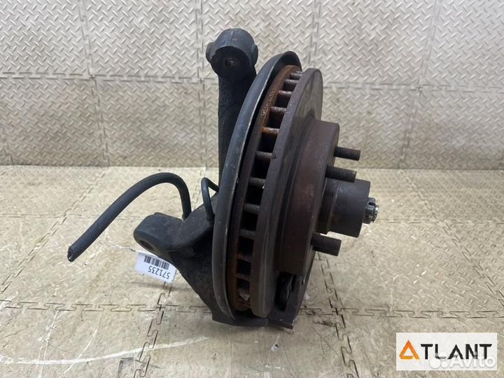 Ступица передняя правая chevrolet suburban