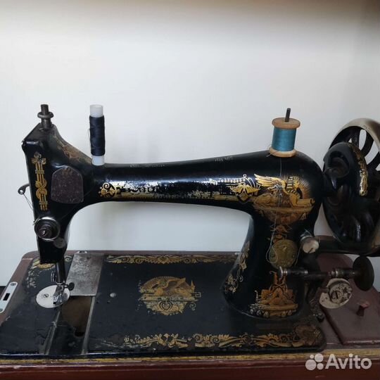 Швейная машина зингер Singer