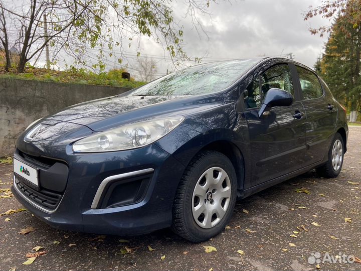 Peugeot 308 1.6 AT, 2011, 73 800 км