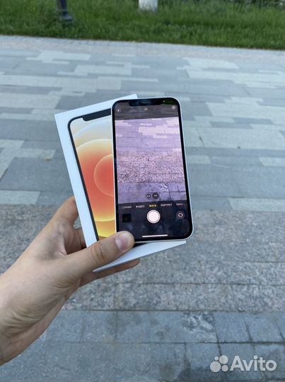 iPhone 12 64gb White (sim+esim)