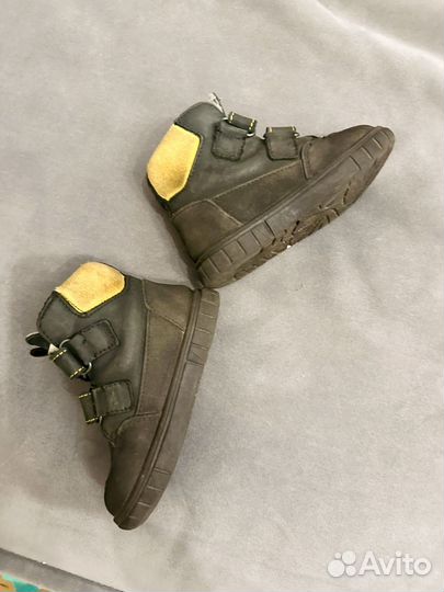Ботинки демисезонные 23 размер
