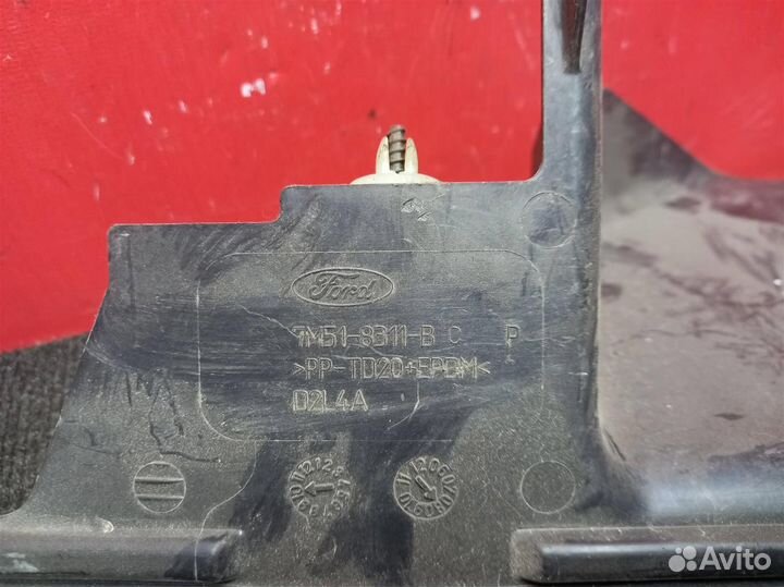 Дефлектор радиатора ford focus 2 CB4