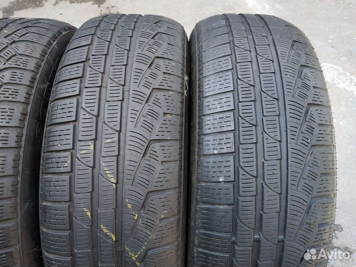 Pirelli Winter Sottozero 210 Serie II 225/60 R17 99H