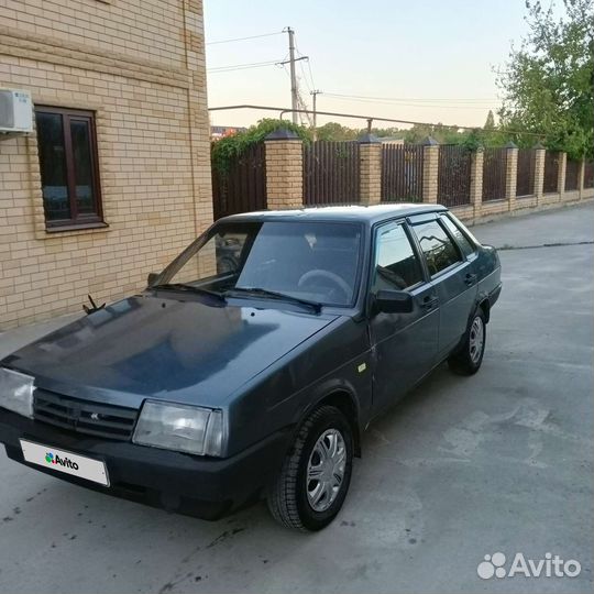 ВАЗ 21099, 2001