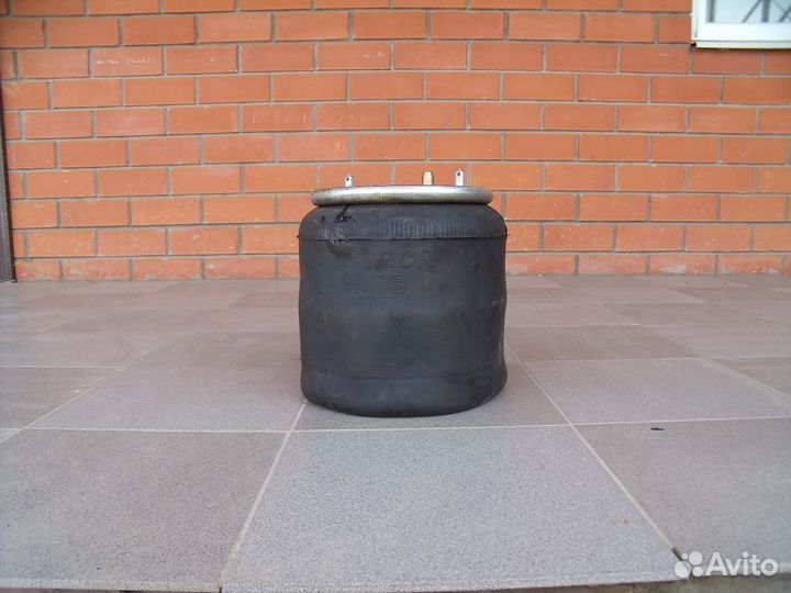 Пневморессора