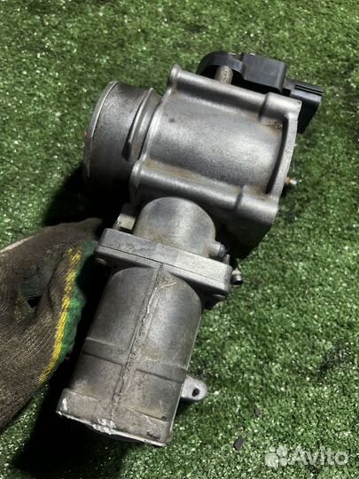 Дроссельная заслонка Jaguar S-type