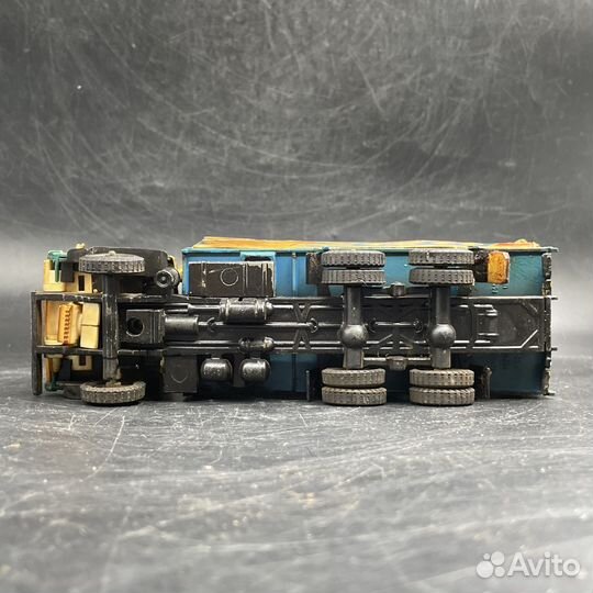 Модель автомобиля машины KAMAZ камаз 5320 СССР 1: