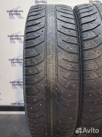 Bridgestone Ice Cruiser 7000 215/65 R16 98