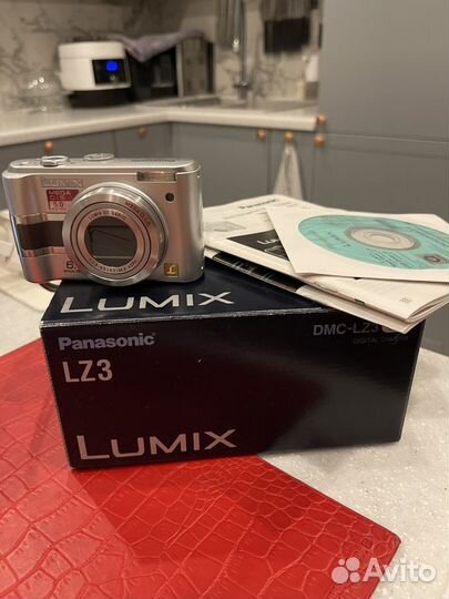 Компактный фотоаппарат Panasonic lumix DMC-LZ3