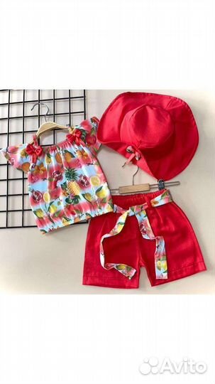 Костюм для девочки новый