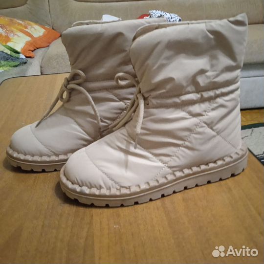 Ботинки женские зимние 39 размера новые
