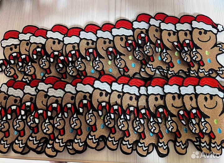 Вышивка на одежде,халатах. Шевроны и нашивки