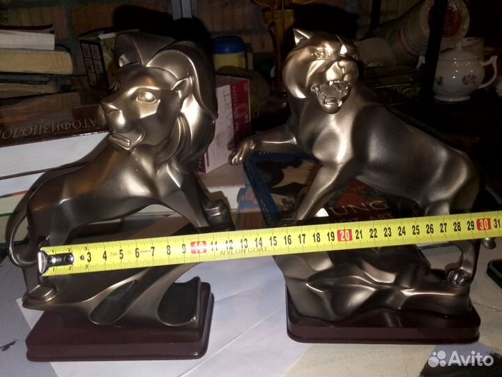 Статуэтки одним лотом